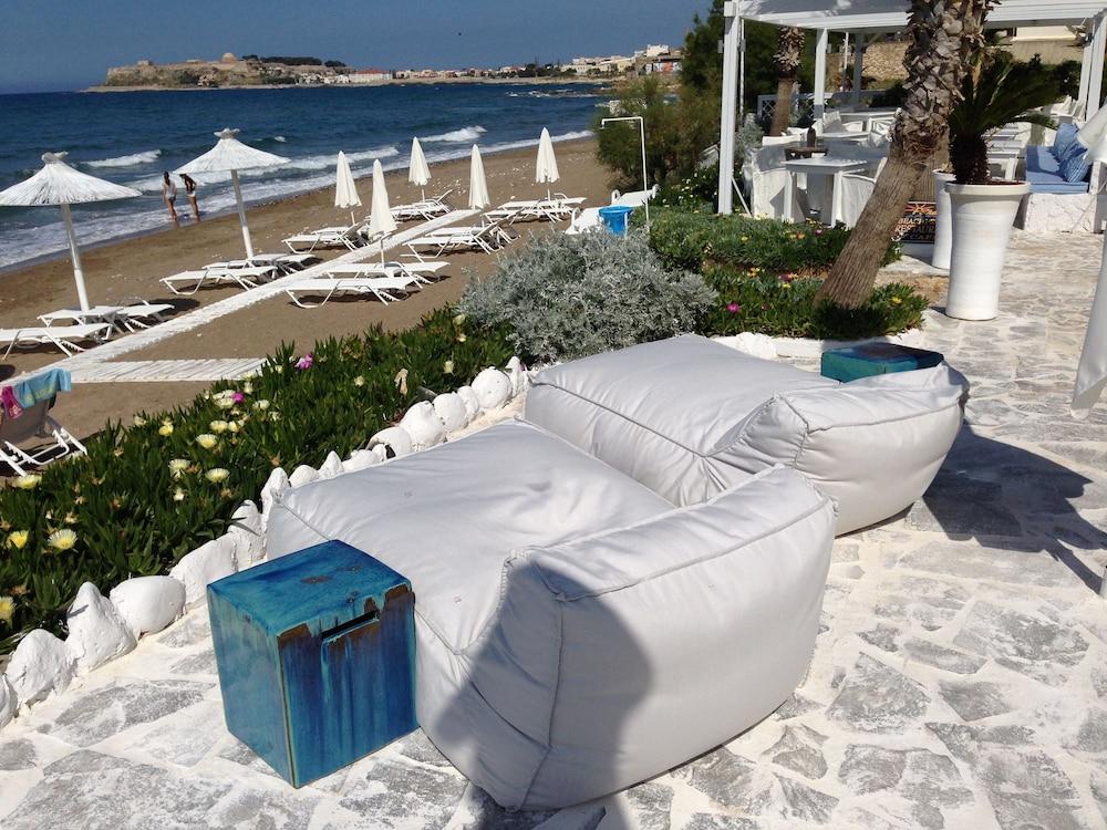 Petradi Lounge 4* Ретимно